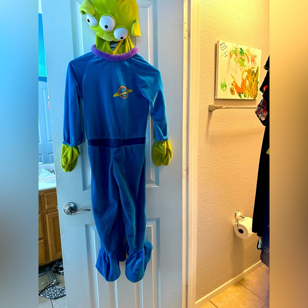 Disney store alien costume Toy Story